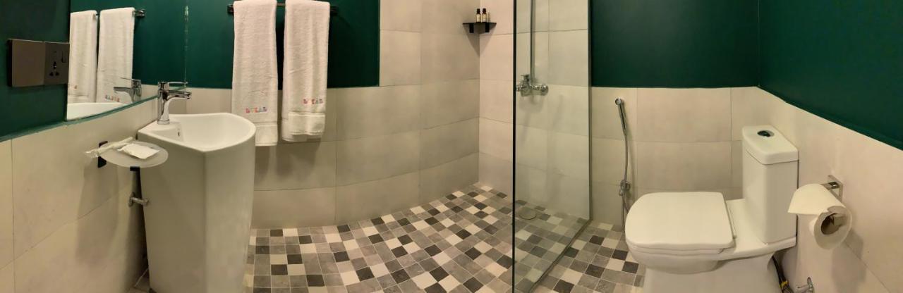 Lokal Rooms X Gulberg Lahore Eksteriør bilde