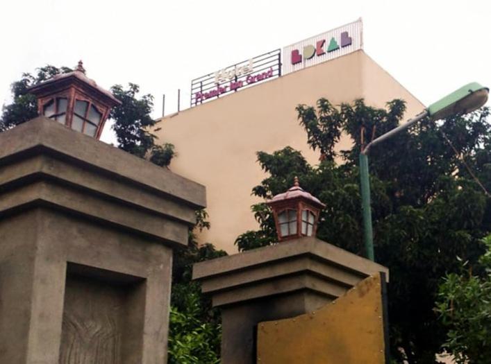 Lokal Rooms X Gulberg Lahore Eksteriør bilde