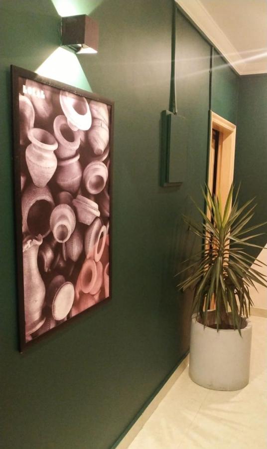 Lokal Rooms X Gulberg Lahore Eksteriør bilde